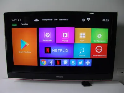 Una televisión o centro de entretenimiento en TABLERO 201, ACOGEDOR Apto 6 pax cerca PLAYA DEL INGLES