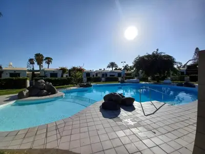 Piscina en o cerca de Bungalow Maspalomas, Campo Internacional