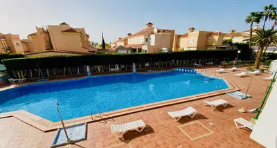 Piscina en o cerca de Sunny and relaxing apartment in maspalomas
