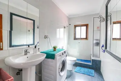 Un baño de El Risco Double Bed Apart 2-BR