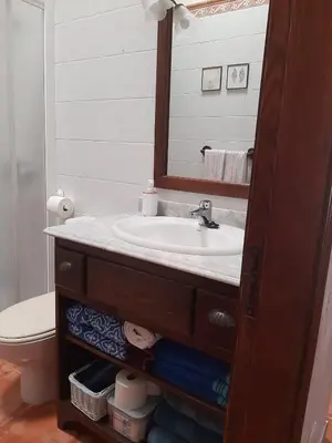 Un baño de Vista Faro Sardina
