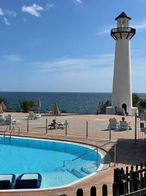 Piscina en o cerca de Vistas de Ensueño al Mar en Playa del Águila