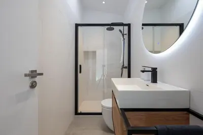 Un baño de Fully refurbished house in 2022 - PRIVATE HEATED POOL - GRAN CANARIA STAYS