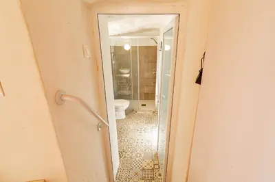 Un baño de La Cueva de Tito-Casa Cueva en plena naturaleza