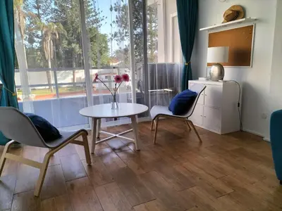 Zona de estar de Sunny Suite Tanife by Yumbo