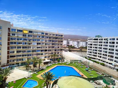 Piscina en o cerca de Residencial Los Molinos con piscina, TV internacional y Wifi