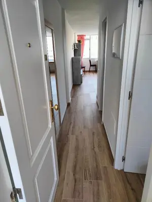 Plano de Residencial Los Molinos con piscina, TV internacional y Wifi