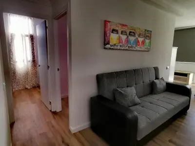 Zona de estar de Yumboflat Two Bedroom Apartment