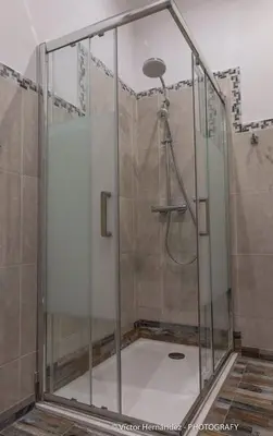 Un baño de Living House