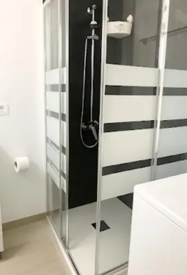 Un baño de Centric Pool View Bungalow