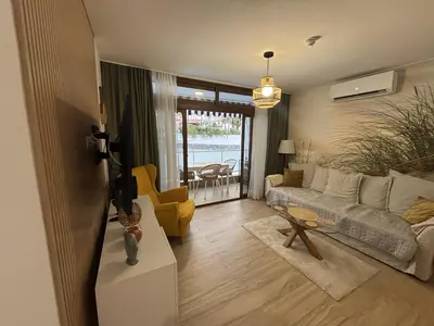Zona de estar de Cactus Sombrerudo- bright apartment next to Yumbo