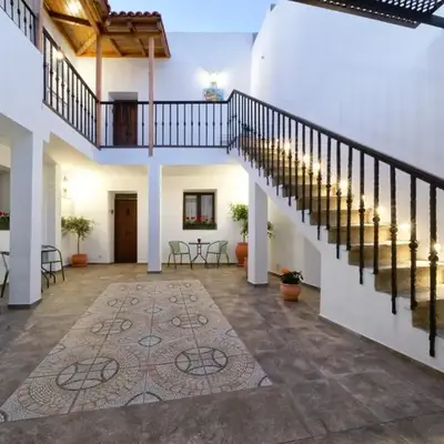 CASA VERDE Comfortable Air-Conditioned Modern Apartments