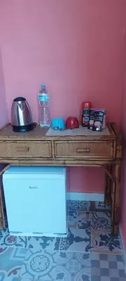 Utensilios para hacer té y café en Casa Mamre