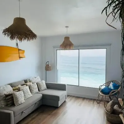 Cá Xuxù Precioso ático en primera línea de mar