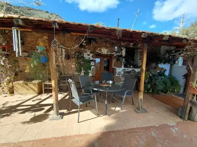 Un patio o zona al aire libre en La Casa de los Pinos Temisas