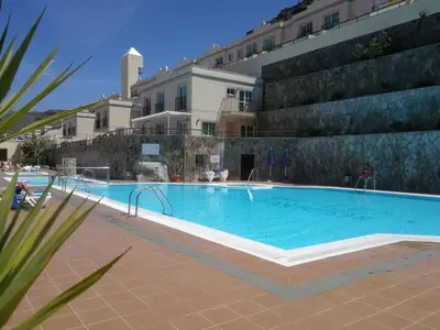Piscina en o cerca de Comfortable modern house with jacuzzi, and access to swimming pool