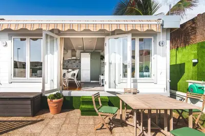 Un patio o zona al aire libre en Paraíso en la Playa - Heated Pool Service