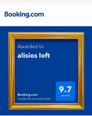 Certificado, premio, señal o documento que está expuesto en alisios loft