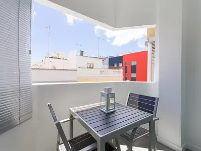 Un balcón o terraza de LuxuryFlats La Isleta - 2BR - Balcony - Parking - Beach