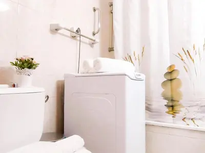 Un baño de Beach Friendly Holiday Home