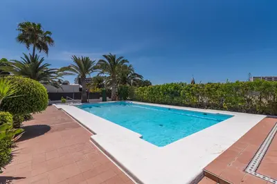 Piscina en o cerca de Vivelorural Club 14, terraza y piscina