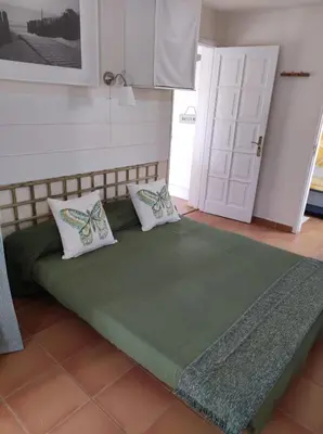 Cama o camas de una habitación en Lovely Studio With Private Terrace And Ocean View by El Sirocco