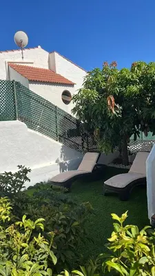 Jardín al aire libre en Las Burrras Buigues Beach
