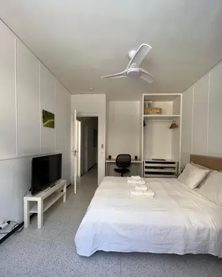 Cama o camas de una habitación en Spacious 4 Bedrooms apartment for family or several friends