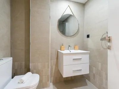 Un baño de VV Arenas de Guanarteme 