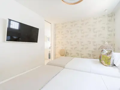 Cama o camas de una habitación en MY SEA VIEW HOLIDAY APARTMENT
