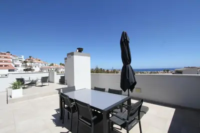 Un balcón o terraza de Apartments Sydenbygg Arguineguin