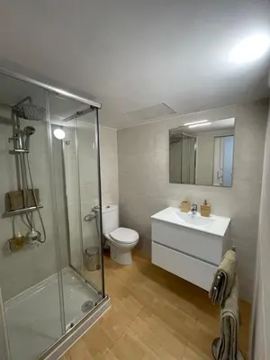 Un baño de Ático a 200 metros de la playa