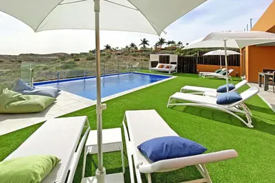Piscina en o cerca de Salobre La Isla 8