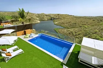 Piscina en o cerca de Salobre La Isla 8