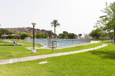 Piscina en o cerca de Rocas Rojas