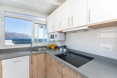 Una cocina o zona de cocina en Agaete White&Blue Rooftop