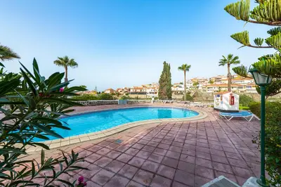 Piscina en o cerca de Bungalow Canarios 1 ,Arguineguín
