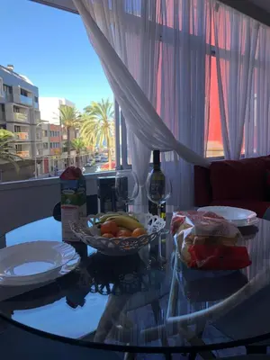 Comida en o cerca de este apartamento