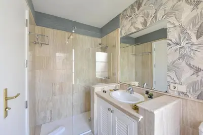 Un baño de Chalet Santa Ana 25 by VillaGranCanaria