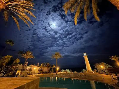 Piscina en o cerca de First Beachline Deluxe with Garden and Terrasse in Sun Club