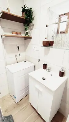 Un baño de Pequeño, céntrico y acogedor 4th by CASAS COCODRILO