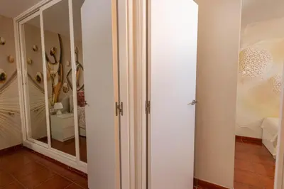 Plano de Golden Sunny View Apartment