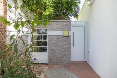 Plano de Luxury Bungalow - Private Terrace - Pool - AirCon