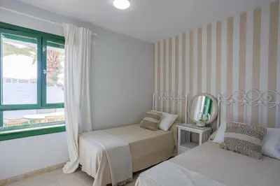 Cama o camas de una habitación en Luxury Bungalow - Private Terrace - Pool - AirCon