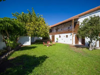 Jardín al aire libre en CASA RURAL LA MONTAÑETA