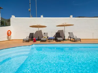 Piscina en o cerca de CASA RURAL LA MONTAÑETA