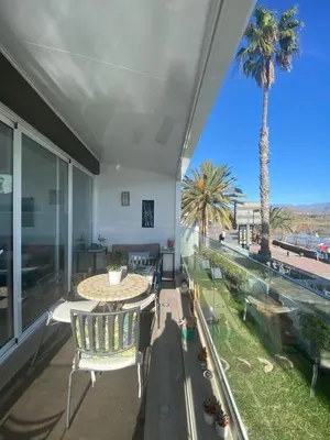 Un balcón o terraza de Apartamento Oasis Palmeras 4