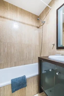 Un baño de Home2Book Comfy Apartment Rambla