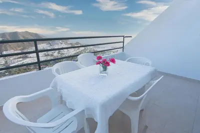 Un balcón o terraza de APARTAMENTO SCORPIO 514 by Homestaygrancanaria