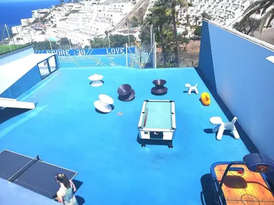 Instalaciones para jugar al ping pong en Servatur Riosol o alrededores